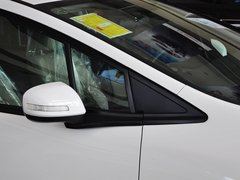 杰德 2013款 1.8L 自动 舒适型 5座