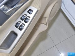 中华H330 2013款 1.5L 自动 豪华型