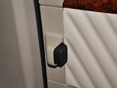 唯雅诺 2013款 3.0L 自动 舒适版 7座