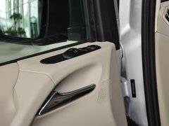唯雅诺 2013款 3.0L 自动 舒适版 7座