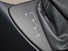 唯雅诺 2013款 3.0L 自动 舒适版 7座