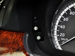 唯雅诺 2013款 3.0L 自动 舒适版 7座