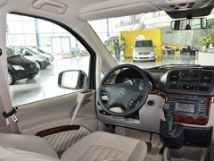 唯雅诺 2013款 3.0L 自动 舒适版 7座