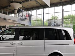 唯雅诺 2013款 3.0L 自动 舒适版 7座