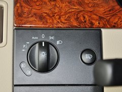 唯雅诺 2013款 3.0L 自动 领航版 7座
