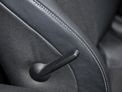 日产370Z 2013款 370Z 3.7L 自动 Roadster