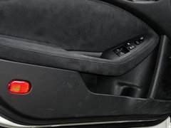 日产370Z 2013款 370Z 3.7L 自动 Roadster