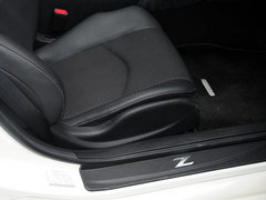 日产370Z 2013款 370Z 3.7L 自动 Roadster