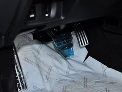 日产GT-R 2014款 3.8T DCT Premium Edition 棕红内饰