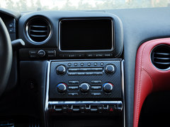 日产GT-R 2014款 3.8T DCT Premium Edition 棕红内饰
