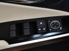 雷克萨斯IS 2013款 2.5L 自动 领先版
