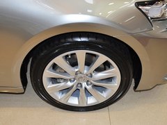 雷克萨斯IS 2013款 2.5L 自动 领先版