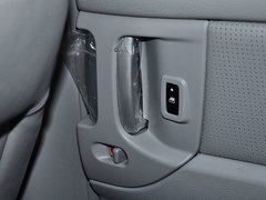 大7 MPV 2013款 2.0T 自动 商务型 7座
