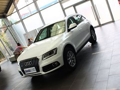 奥迪Q5 2013款 40 TFSI quattro 进取型 5座