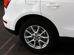 奥迪Q5 2013款 40 TFSI quattro 进取型 5座