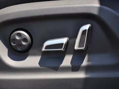 奥迪Q5 2013款 40 TFSI quattro 技术型 5座