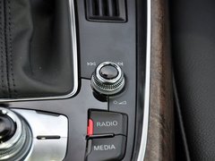 奥迪Q5 2013款 40 TFSI quattro 舒适型 5座