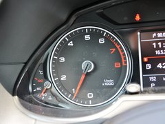 奥迪Q5 2013款 40 TFSI quattro 舒适型 5座