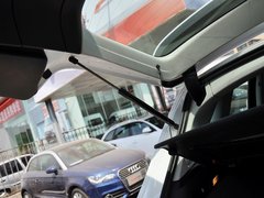 奥迪Q5 2013款 40 TFSI quattro 舒适型 5座