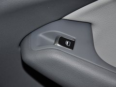 奥迪Q5 2013款 40 TFSI quattro 舒适型 5座