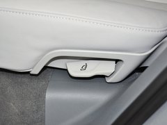 奥迪Q5 2013款 40 TFSI quattro 舒适型 5座