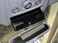 奥迪Q5 2013款 40 TFSI quattro 舒适型 5座