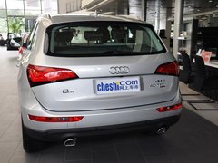 奥迪Q5 2013款 40 TFSI quattro 舒适型 5座