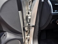 奥迪Q5 2013款 40 TFSI quattro 豪华型 5座