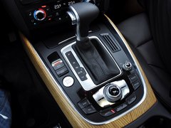 奥迪Q5 2013款 40 TFSI quattro 豪华型 5座