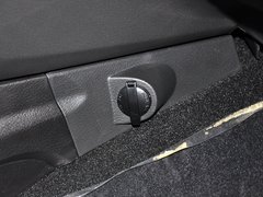 雷斯特W 2014款 2.0T 自动 四驱豪华导航版 5座
