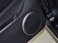雷斯特W 2014款 2.0T 自动 四驱豪华导航版 5座
