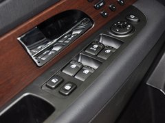 雷斯特W 2014款 2.0T 自动 四驱豪华导航版 5座