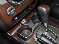 雷斯特W 2014款 2.0T 自动 四驱豪华导航版 5座