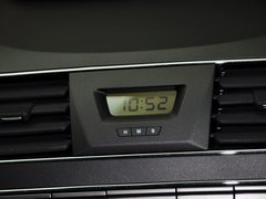 雷斯特W 2014款 2.0T 自动 四驱豪华导航版 5座