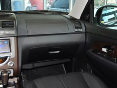 雷斯特W 2014款 2.0T 自动 四驱豪华导航版 5座