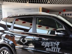 雷斯特W 2014款 2.0T 自动 四驱豪华导航版 5座