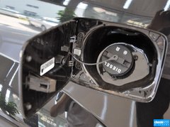 雷斯特W 2014款 2.0T 自动 四驱豪华导航版 5座