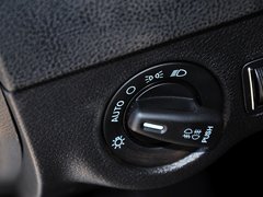 300C 2013款 3.6L 自动 S锋尚版