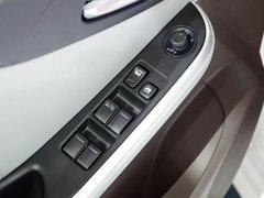 纳5 2013款 1.8T 自动 旗舰型