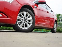 纳5 2013款 1.8T 自动 旗舰型