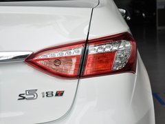 纳5 2013款 1.8T 自动 旗舰型