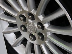 昂科雷（进口） 2013款 3.6L 自动 四驱精英版 7座