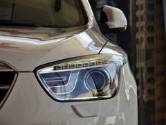 奔腾X80 2013款 2.3L 自动 旗舰型