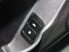 绅宝D70 2013款 2.3T 自动 豪华版
