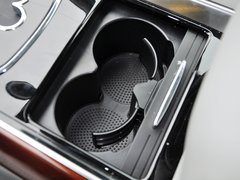 红旗H7 2013款 2.0T 自动 豪华型