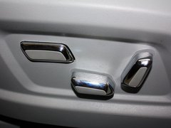 红旗H7 2013款 3.0L 自动 尊贵型