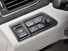 红旗H7 2013款 3.0L 自动 尊贵型