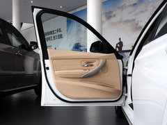 宝马3系 2013款 320i 2.0T 自动 时尚型