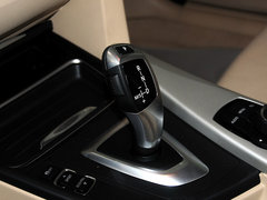 宝马3系 2013款 320i 2.0T 自动 时尚型