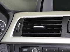 宝马3系 2013款 320i 2.0T 自动 时尚型